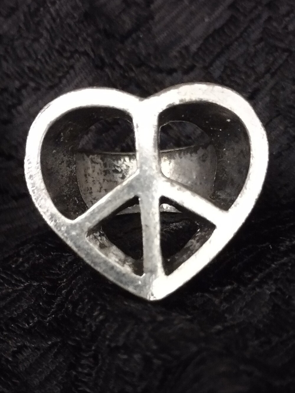 Rare Vintage Antique Style Heart Peace Sign Ring - Picture 8 of 14